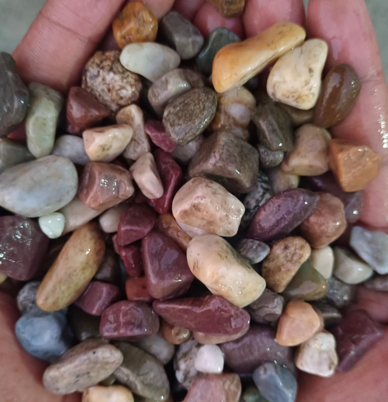 10 MM 1/2" River Stone